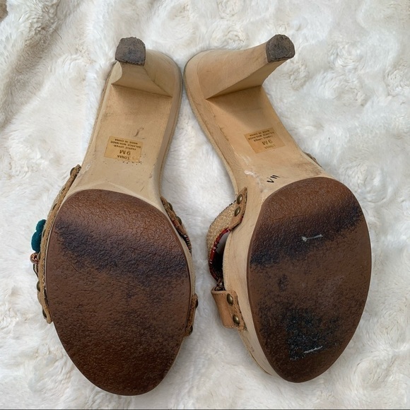 Steve Madden Lonaa Canvas Flower Heels RARE 9 - Picture 6 of 7